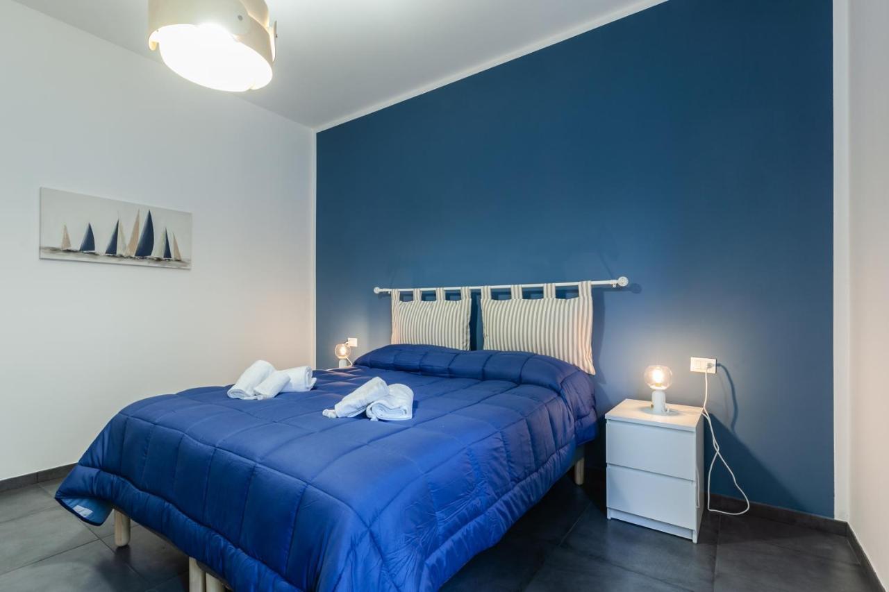 Home Holiday Lovely Apartment Специя Екстериор снимка