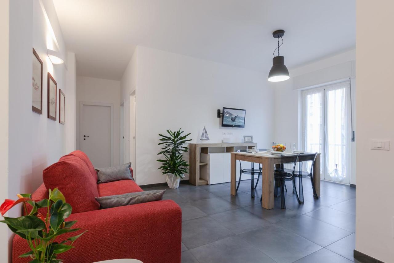 Home Holiday Lovely Apartment Специя Екстериор снимка